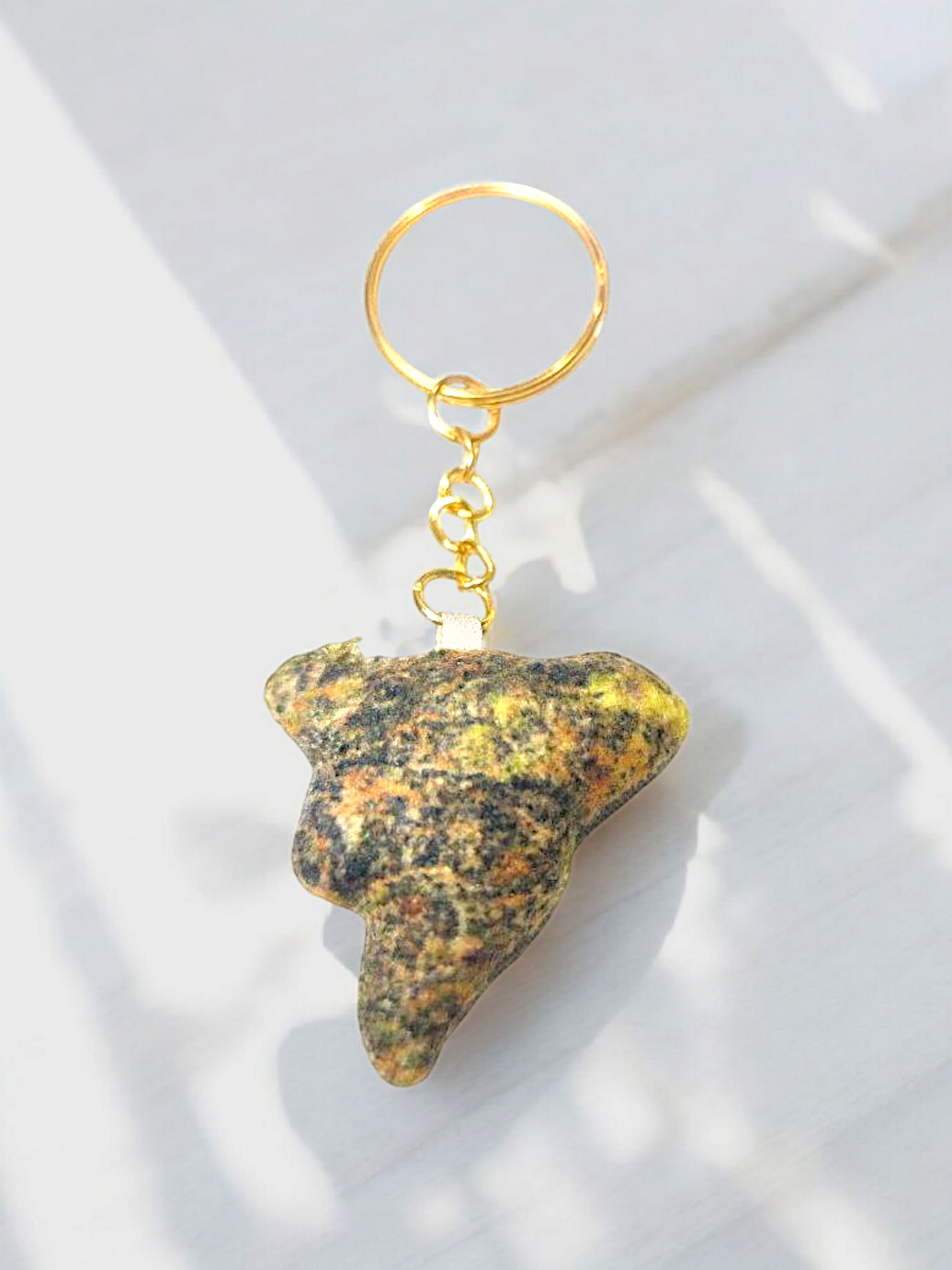 Llavero "Kush Keychain" – Mini Cogollo Artesanal